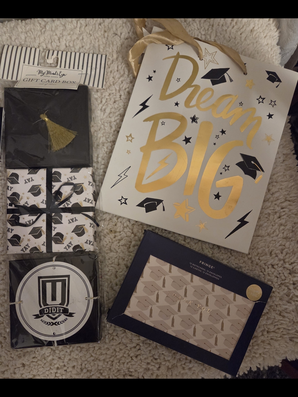 Mini Grad Bundle🎓 - Picture 3 of 3